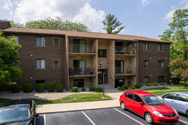 DePaul Woods Condominiums in Cincinnati, OH - Foto de edificio - Building Photo