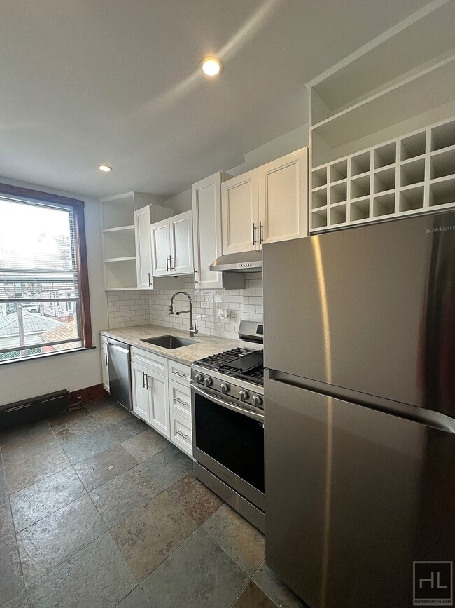 80 80th St in Queens, NY - Building Photo - Building Photo