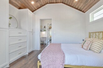 2510 Private Road 1180 in Celeste, TX - Foto de edificio - Building Photo