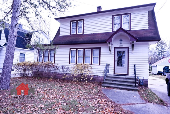 property at 1232 Eliza St