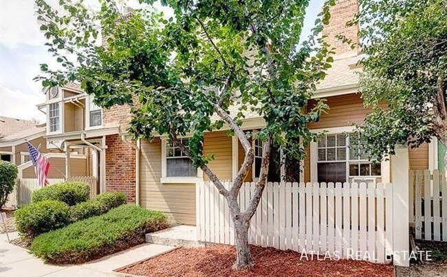 property at 4386 S Blackhawk Way