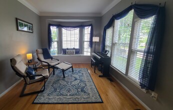 12577 Garry Glen Dr in Bristow, VA - Building Photo - Building Photo