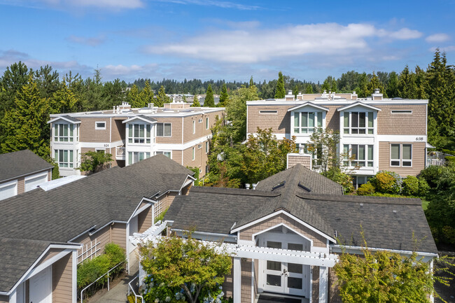 Park Ridge in Kirkland, WA - Building Photo - Building Photo