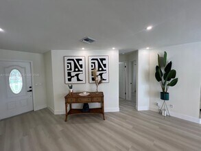 503 Jackson Ave in Lehigh Acres, FL - Building Photo - Building Photo
