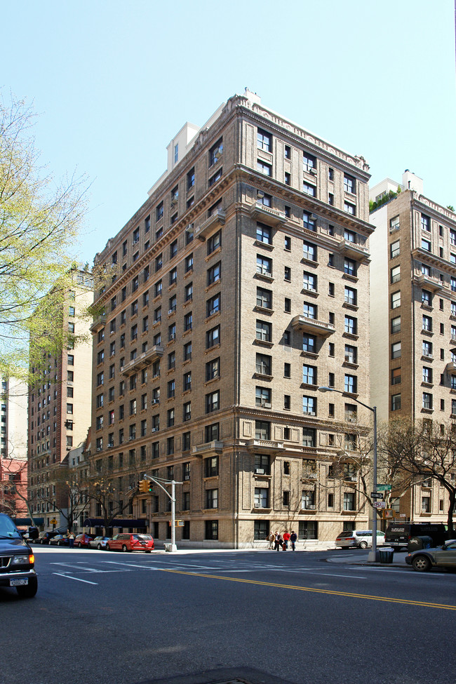 Heritage Condominiums in New York, NY - Building Photo - Building Photo