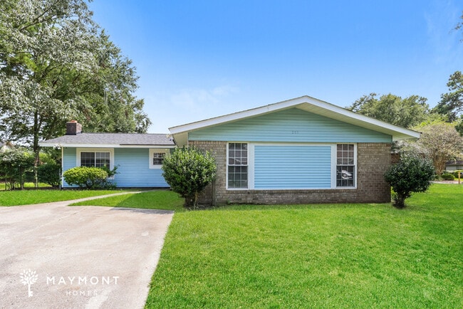 property at 203 Miami St