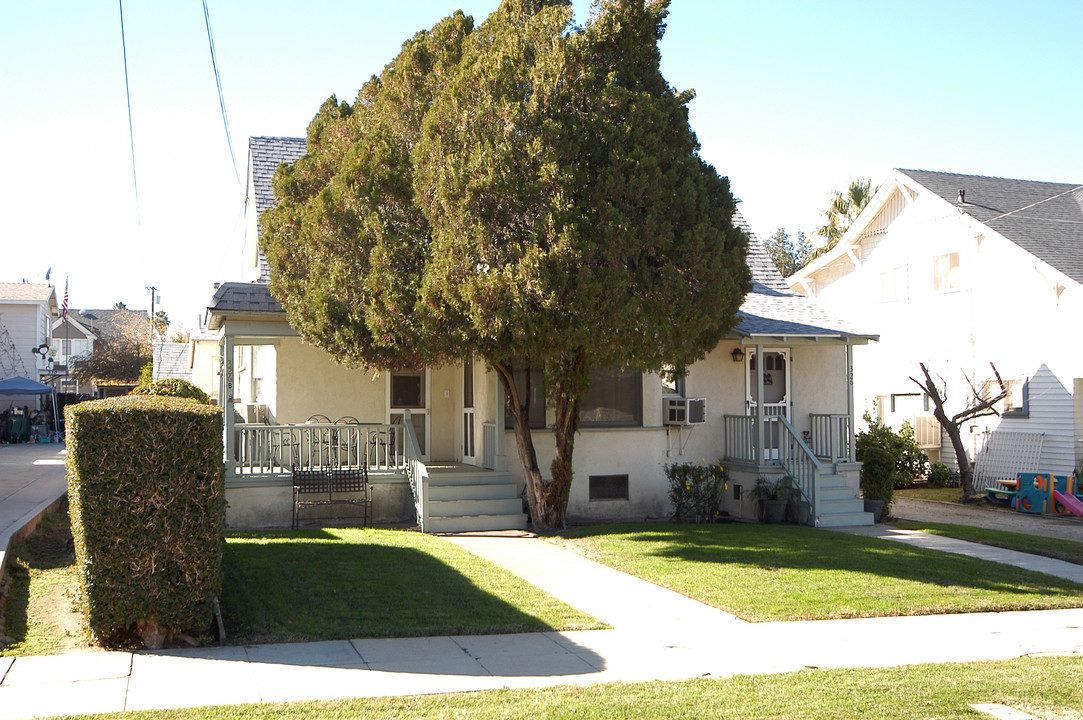 326 Sonora St in Redlands, CA - Building Photo