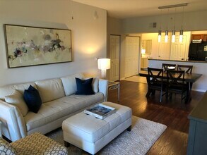 20241 Estero Gardens Cir, Unit 102 in Estero, FL - Building Photo - Building Photo