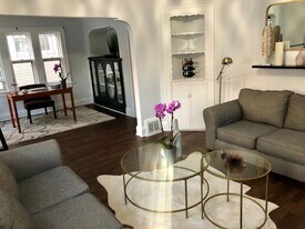 1438-1440 S 72nd St in West Allis, WI - Building Photo