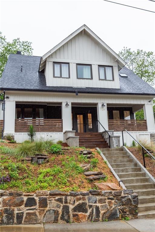 property at 724 Charles Allen Dr NE