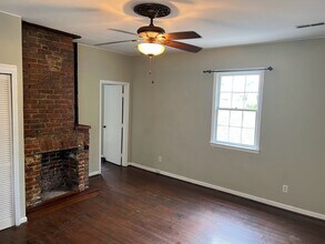 119 Drake Street Unit B, Unit Drake Street Unit B in Charleston, SC - Building Photo - Building Photo