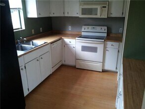 601 Valley St in San Marcos, TX - Building Photo - Building Photo