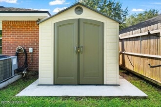 7816 Marsala Ct in Jacksonville, FL - Foto de edificio - Building Photo