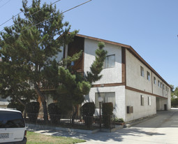 219-223 S Del Mar Ave Apartments