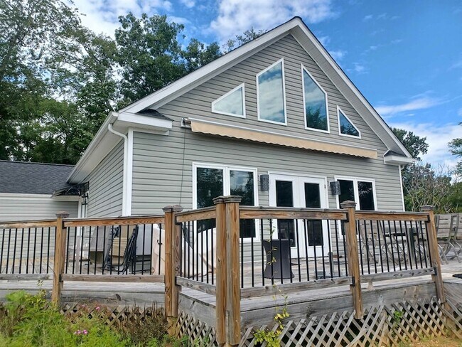 property at 6815 Viscoe Rd