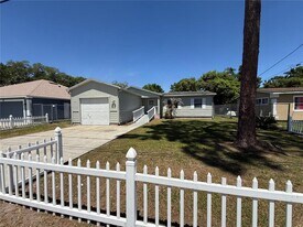 1619 Sunny St in Kissimmee, FL - Building Photo