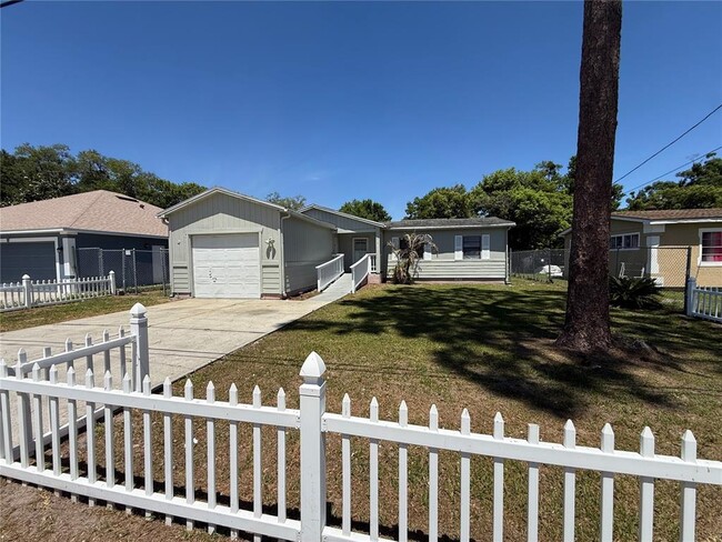 property at 1619 Sunny St