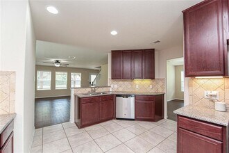 16706 Lark Bunting Ln in Conroe, TX - Building Photo - Building Photo