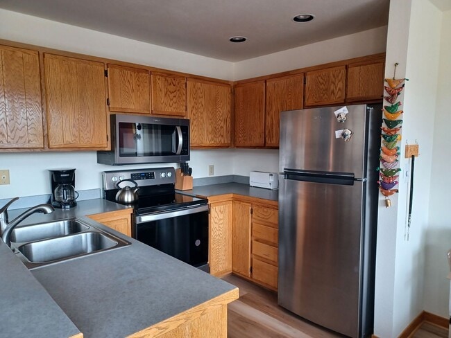 property at 95400 Ryan Gulch Rd
