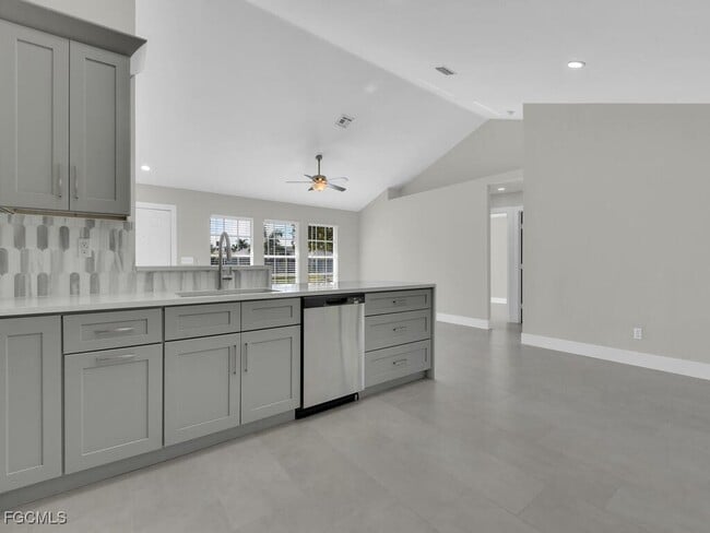 1931 SW 36th Terrace