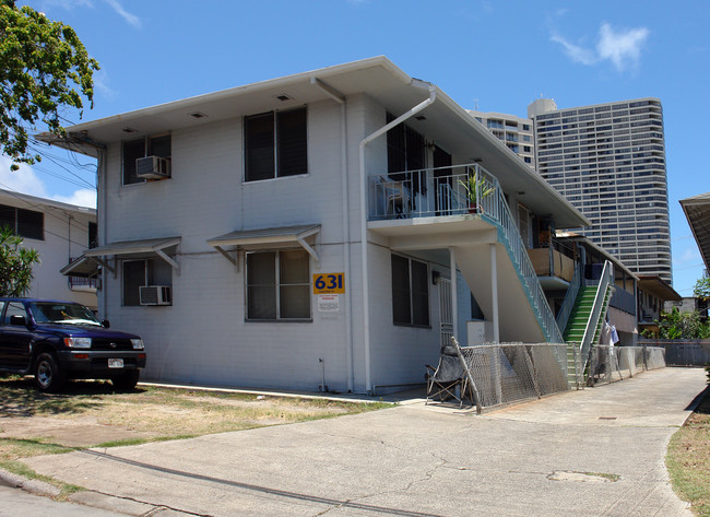 631 Hausten St in Honolulu, HI - Building Photo - Building Photo