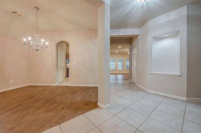 722 Silver Creek Cir in Richmond, TX - Building Photo - Building Photo