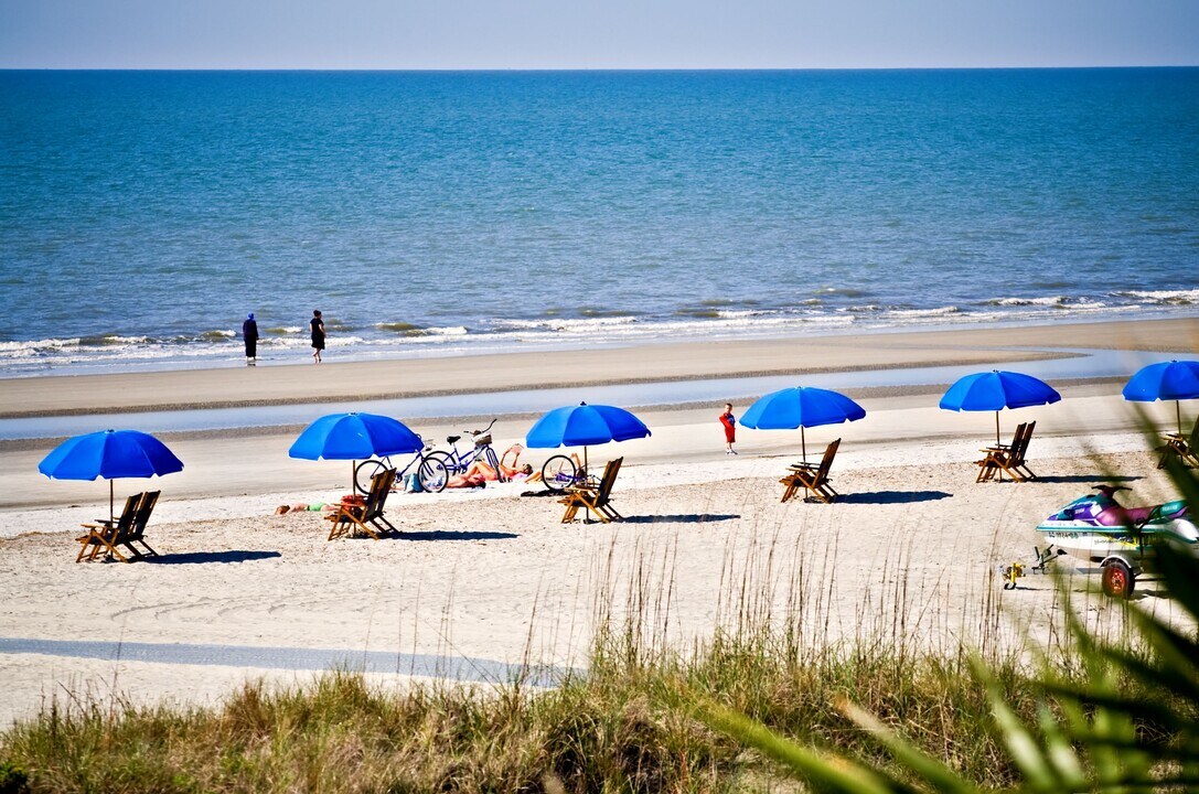 40 Folly Field Rd in Hilton Head Island, SC - Building Photo