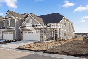 14910 East St in Westfield, IN - Building Photo