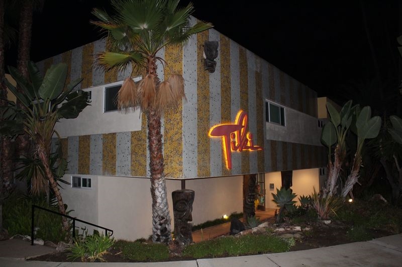 Tiki Apartments in Redondo Beach, CA - Foto de edificio