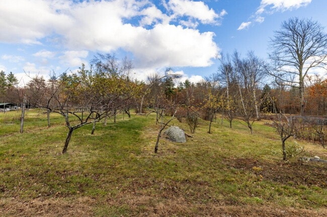 345 Dry Hill Rd in Barrington, NH - Building Photo - Building Photo