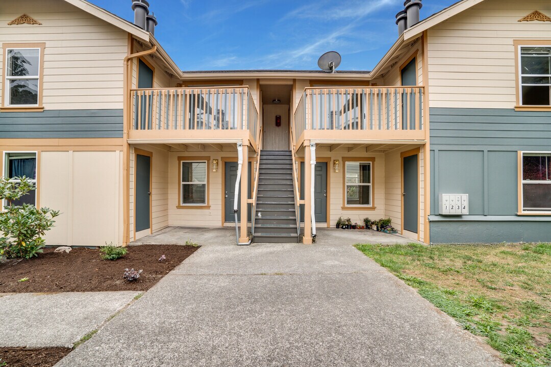 2412 S I St, Unit 2 in Tacoma, WA - Foto de edificio