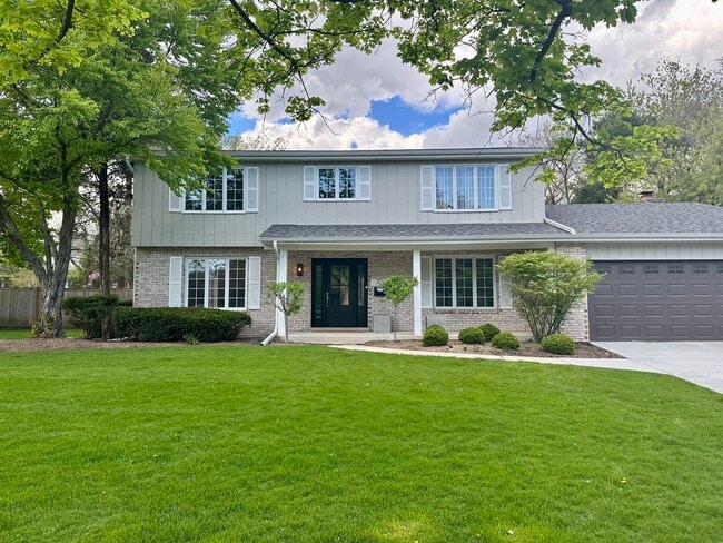 property at 123 W North St