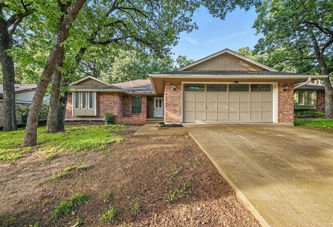 3924 Double Tree Trail