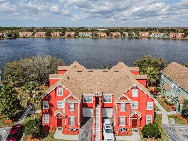 9632 Lake Chase Island Way in Tampa, FL - Building Photo - Building Photo