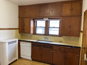 3369 N Bartlett Ave in Milwaukee, WI - Building Photo - Building Photo
