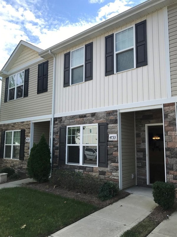 property at 4733 Johnston Oehler Rd