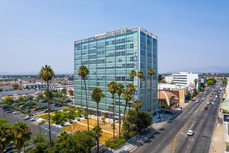 Panorama Tower in Van Nuys, CA - Building Photo - Building Photo