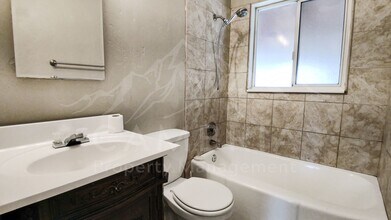 384 Beryl Ave in South Salt Lake, UT - Building Photo - Building Photo