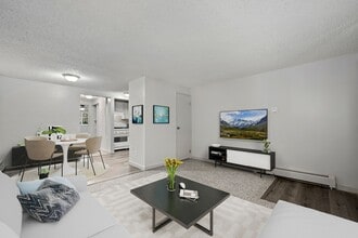 Oasis at Belmont in Pueblo, CO - Building Photo - Building Photo