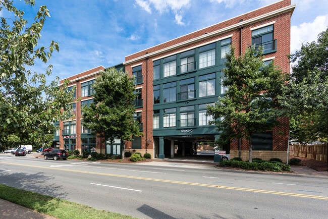 property at 626 N Graham St