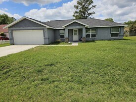 8 Hemlock Terrace Pl in Ocala, FL - Building Photo