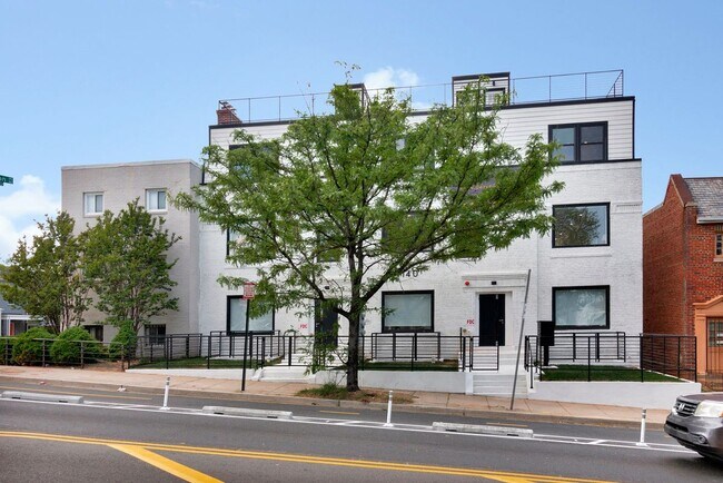 1140 17th St NE in Washington, DC - Building Photo - Building Photo