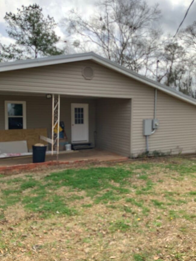 318 Thames St in Greenville, AL - Building Photo - Building Photo