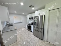 628 Deauville Ct in Kissimmee, FL - Foto de edificio - Building Photo