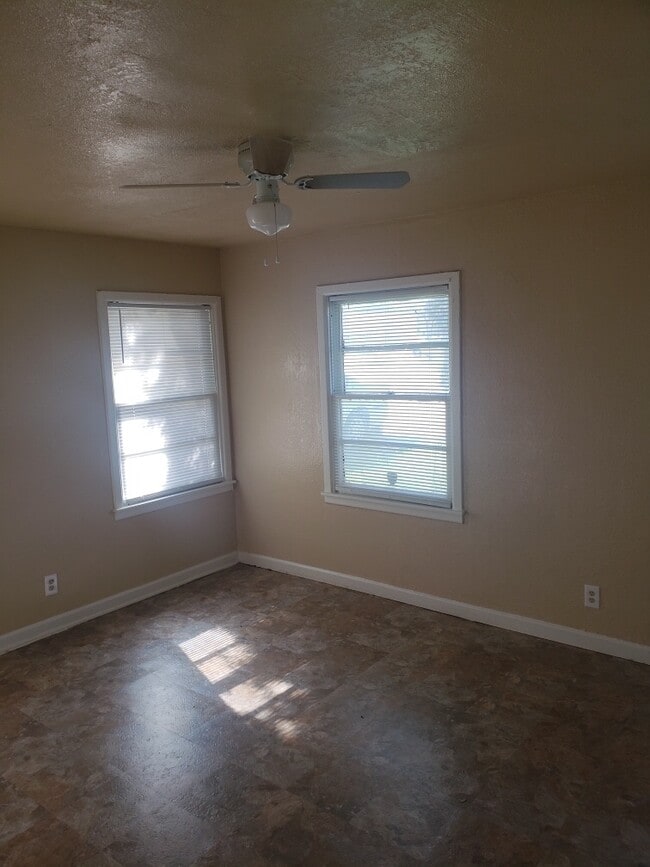 4009 Miller Ave in Fort Worth, TX - Building Photo - Building Photo