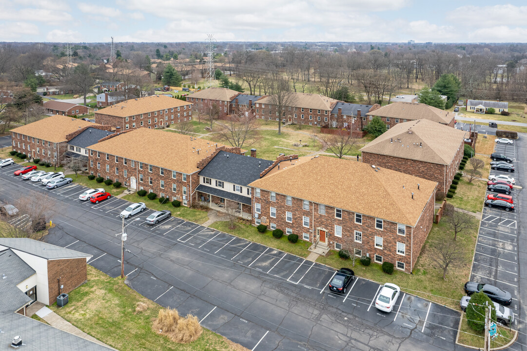 Parkview Condominiums in Louisville, KY - Building Photo