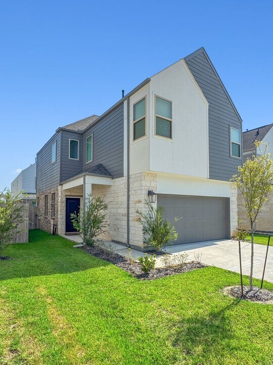 31922 Abington Vlg Wy in Hockley, TX - Foto de edificio
