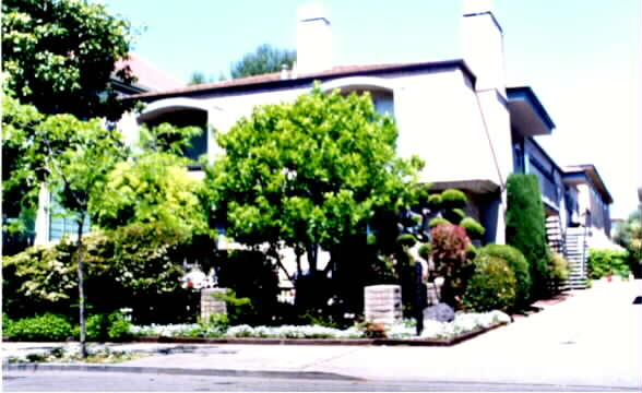 2209 San Jose Ave in Alameda, CA - Foto de edificio - Building Photo