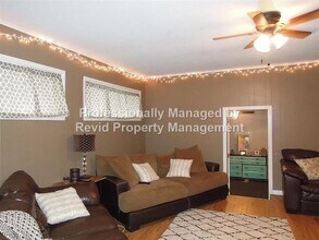 3880 Spottswood Ave in Memphis, TN - Building Photo - Building Photo