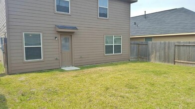 2454 Jonahs Wy in Houston, TX - Building Photo - Building Photo